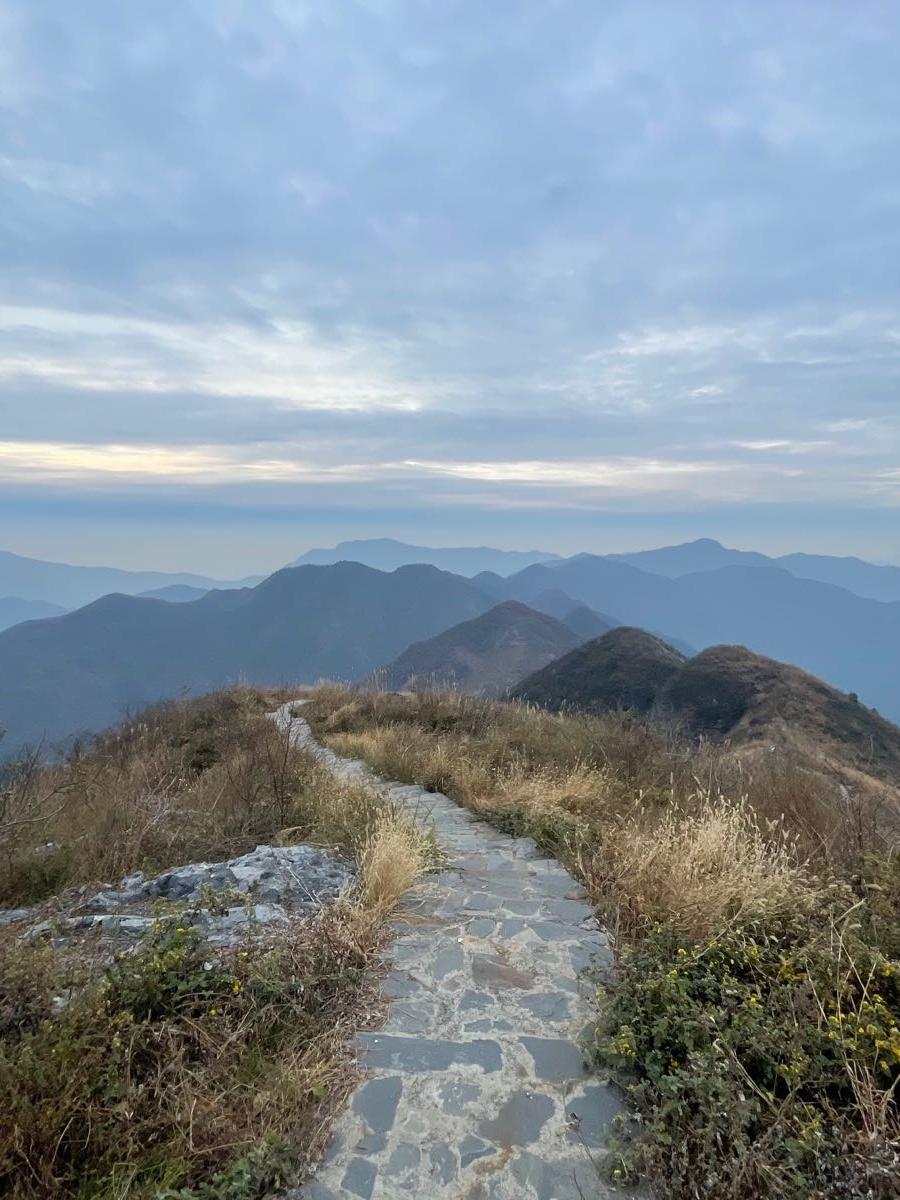 黄石龙角山图片