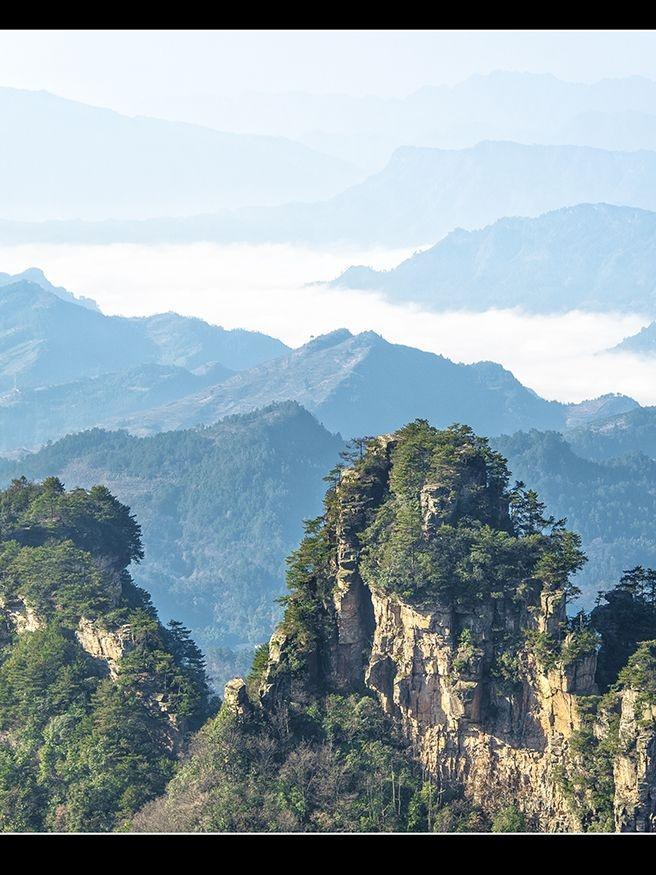 想要感受身处悬崖峭壁的惊险与远眺天门山的震撼吗?来天波府就对了!