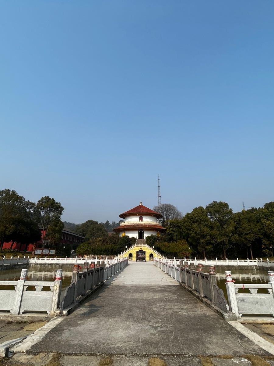 来荆门的千佛禅寺感受历史的厚重与佛法的深邃