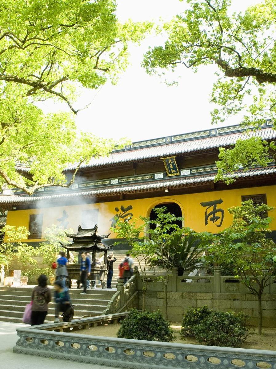 普济寺法雨寺慧济寺图片