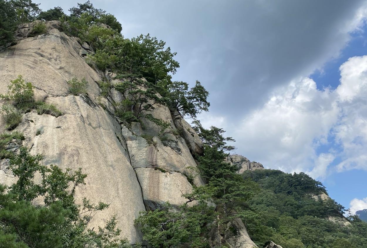 天华山通天峡图片