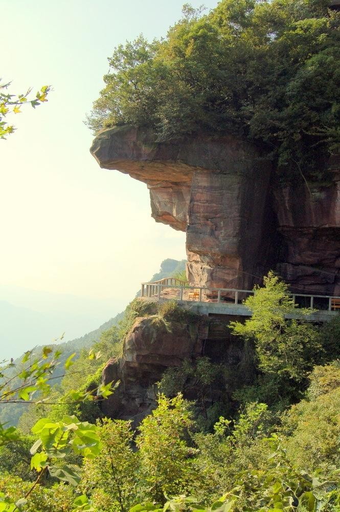 鹰嘴岩,武夷山北部的独特景观,形似雄鹰,太震撼了!