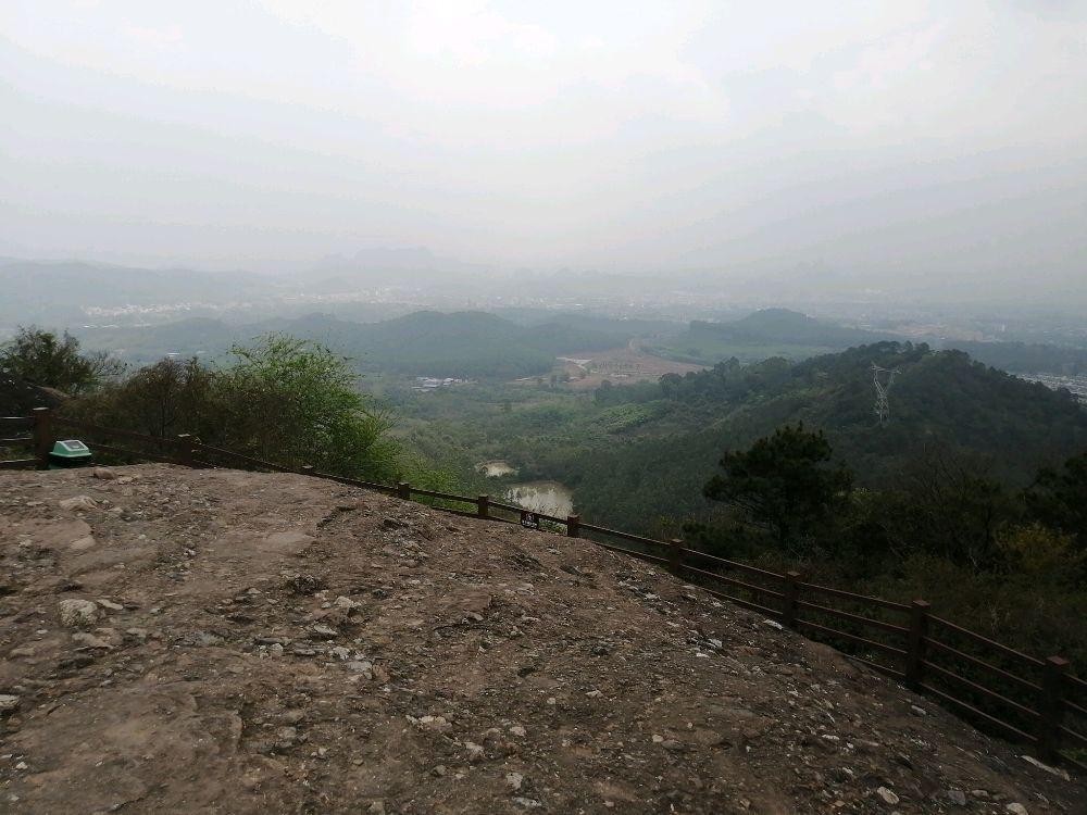 玉林龟山寒山寺图片