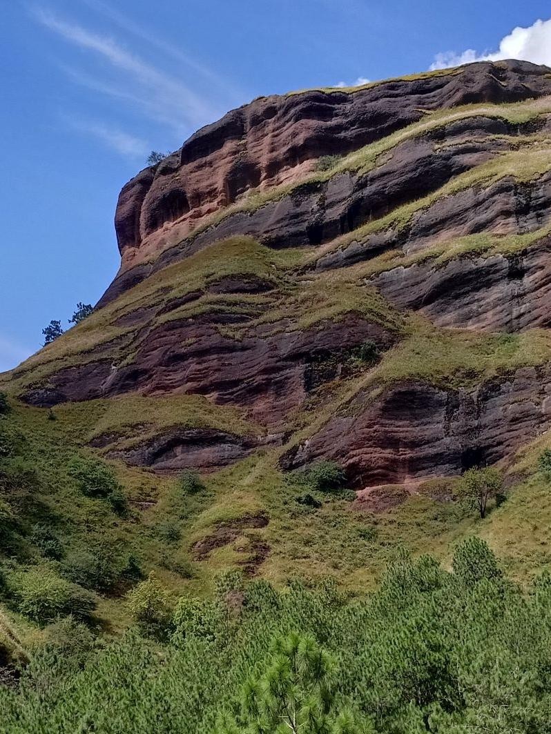 彝族特色风景图片图片