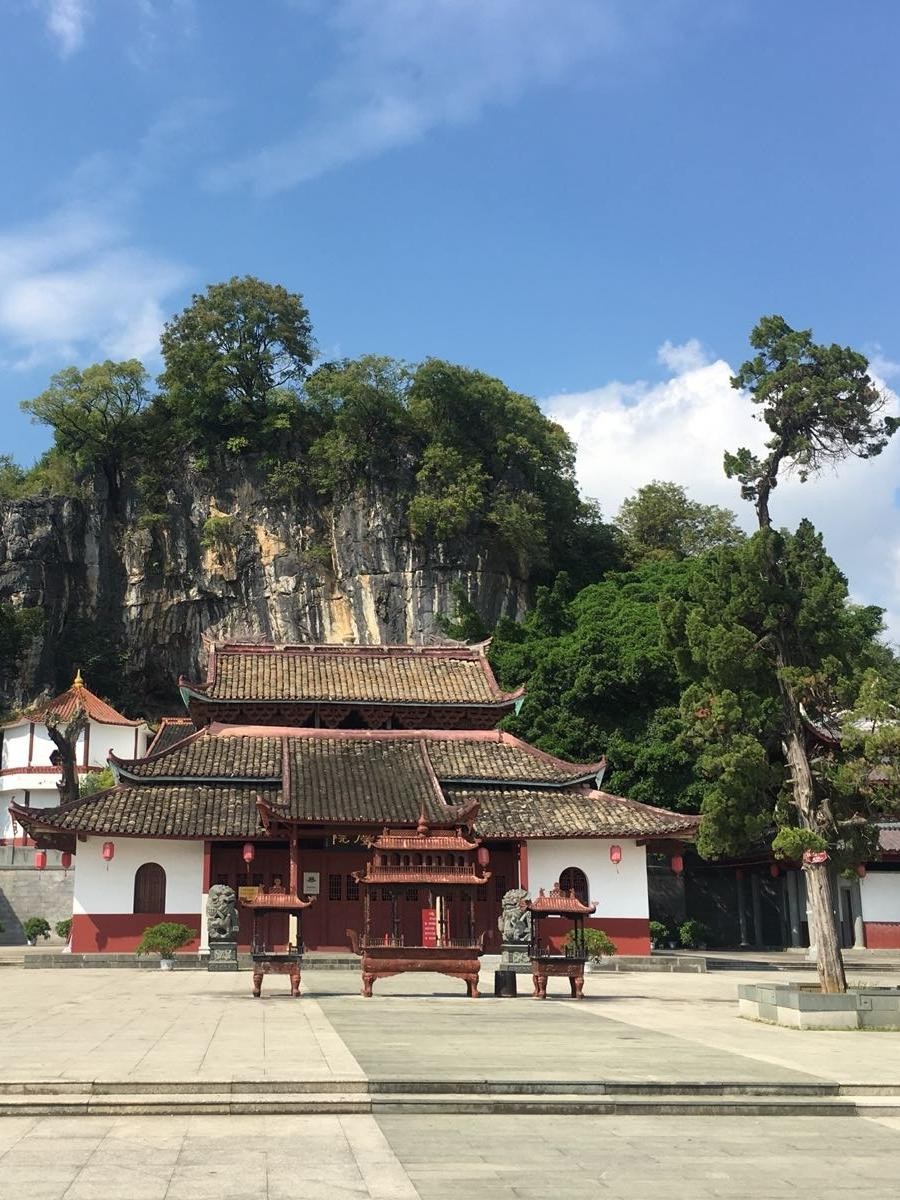 武平狮岩定光佛景区图片