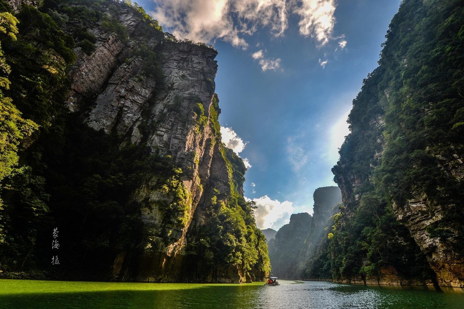 广西瑶山风景形容图片