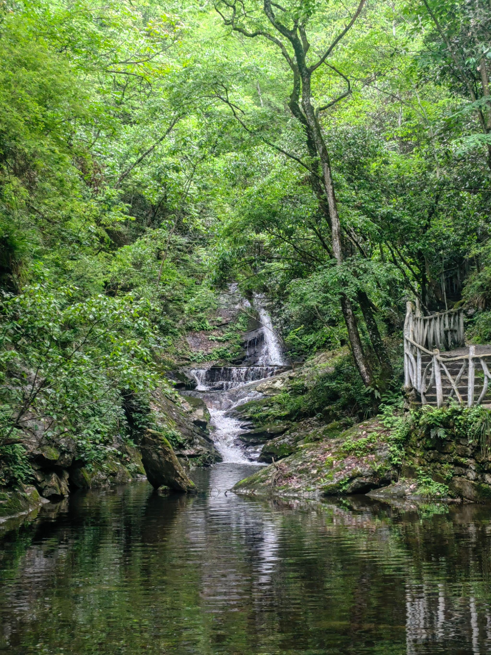 探秘大别山风情谷 燕子河大峡谷,尽享自然之美!