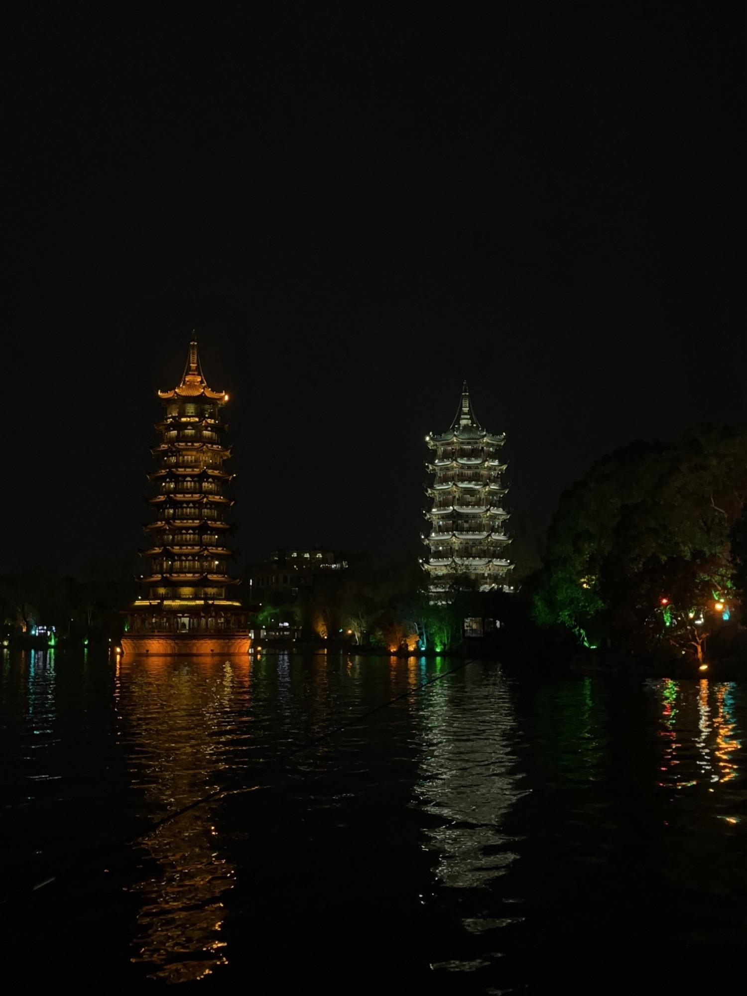 桂林市内夜景必去地方图片