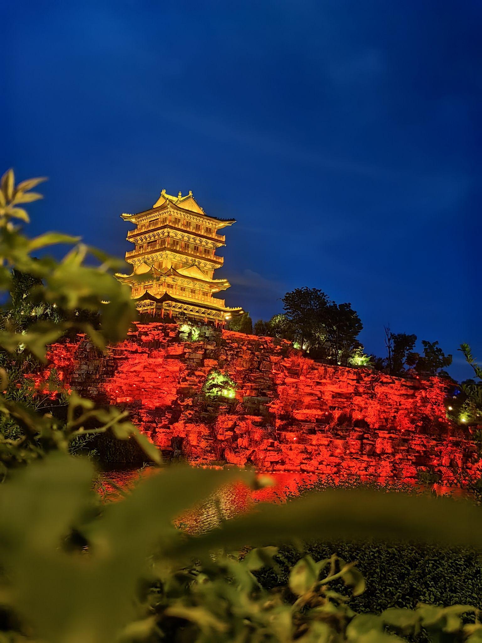 重庆城市1日游,体验大足的魅力