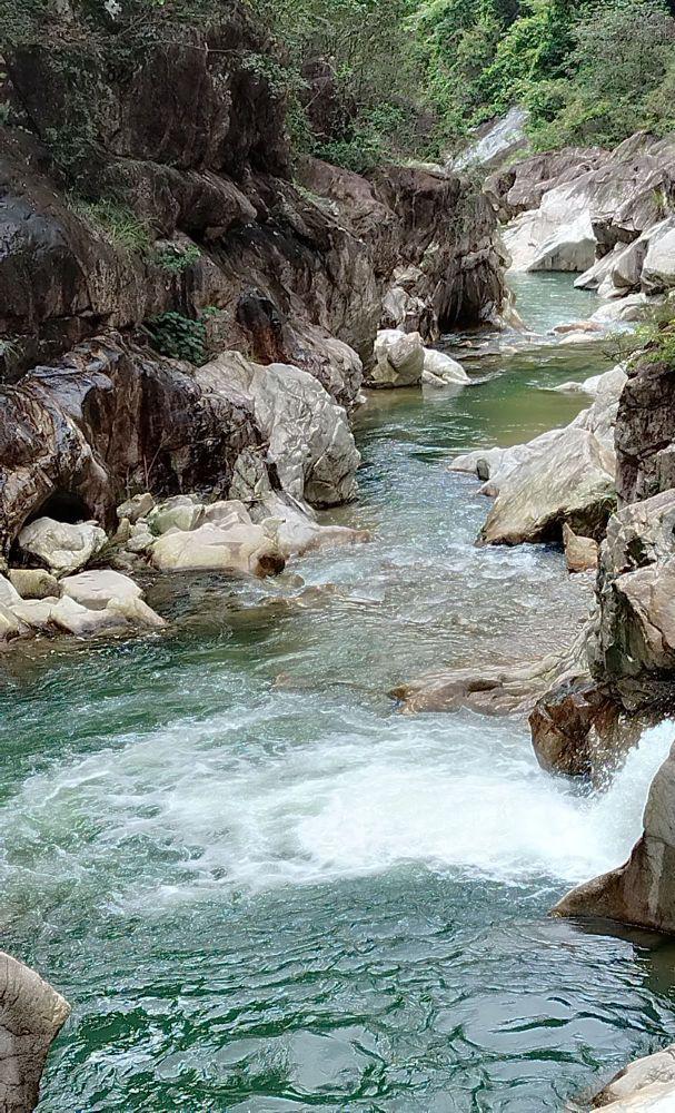 这次在赣州游玩了一天,精心安排了两个不可错过的景点