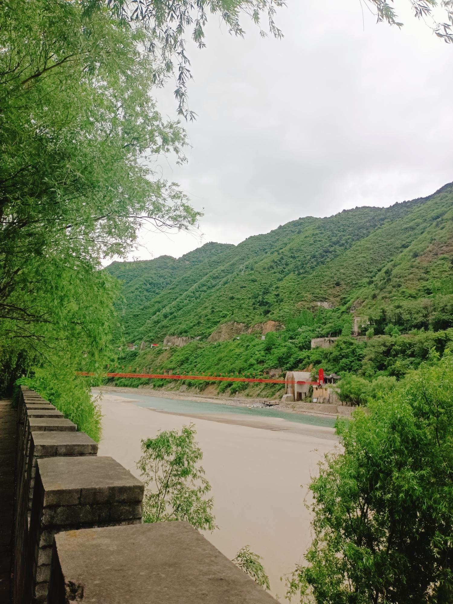 "汉中市真是个适合短途旅行的地方08 享受美食美景,放松心情,感受
