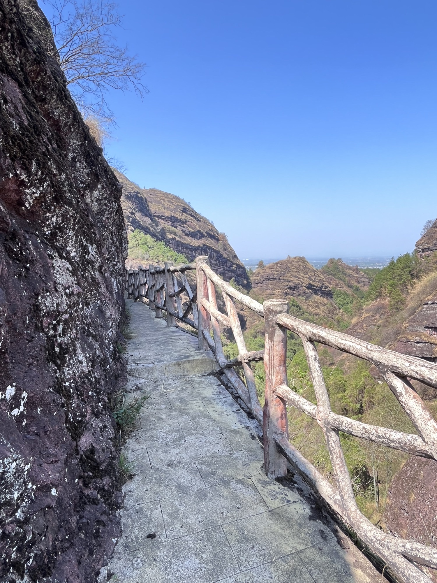 九峰山:山水间,文化浓