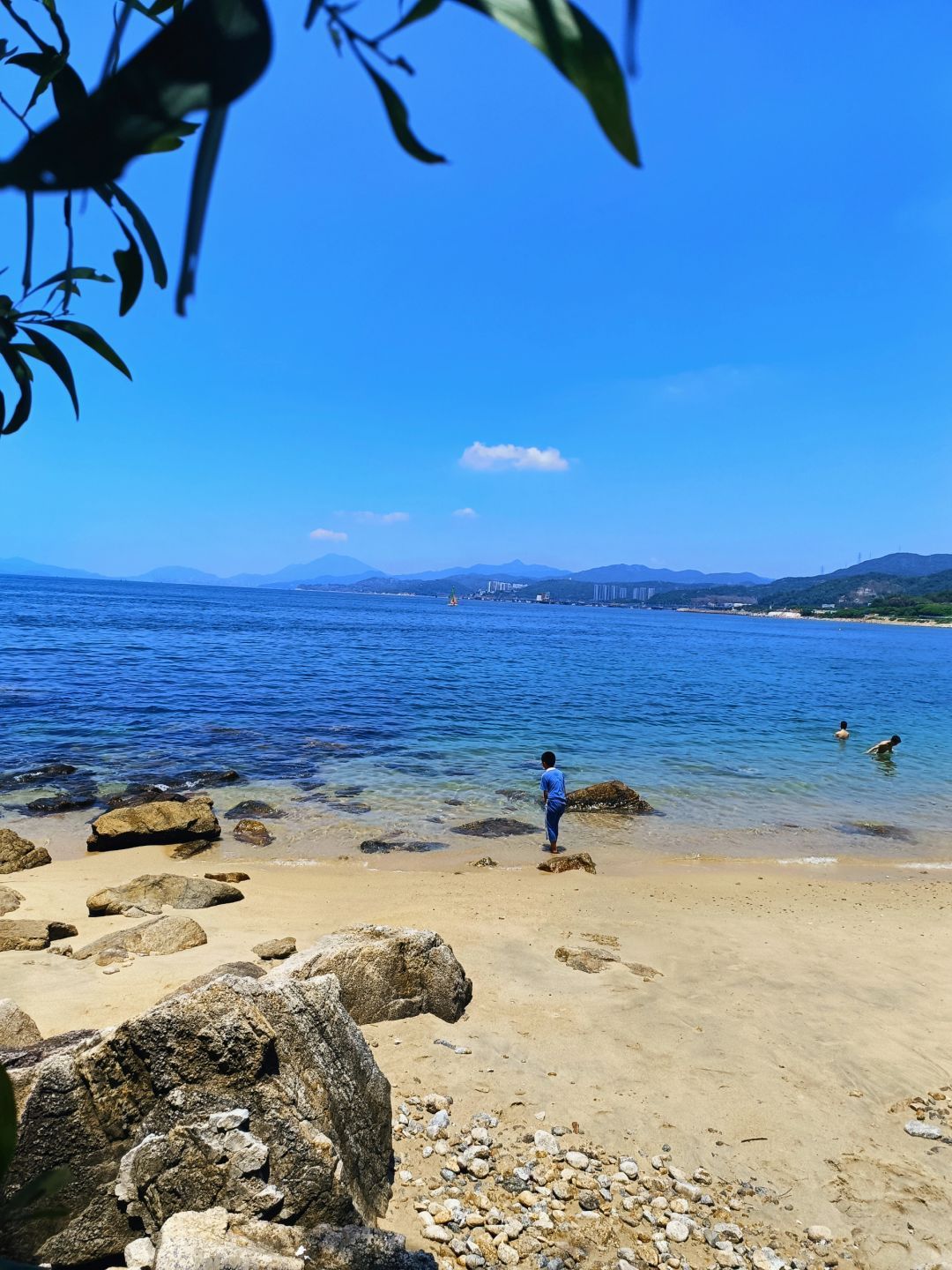 深圳官湖沙滩,免费原生态海滩