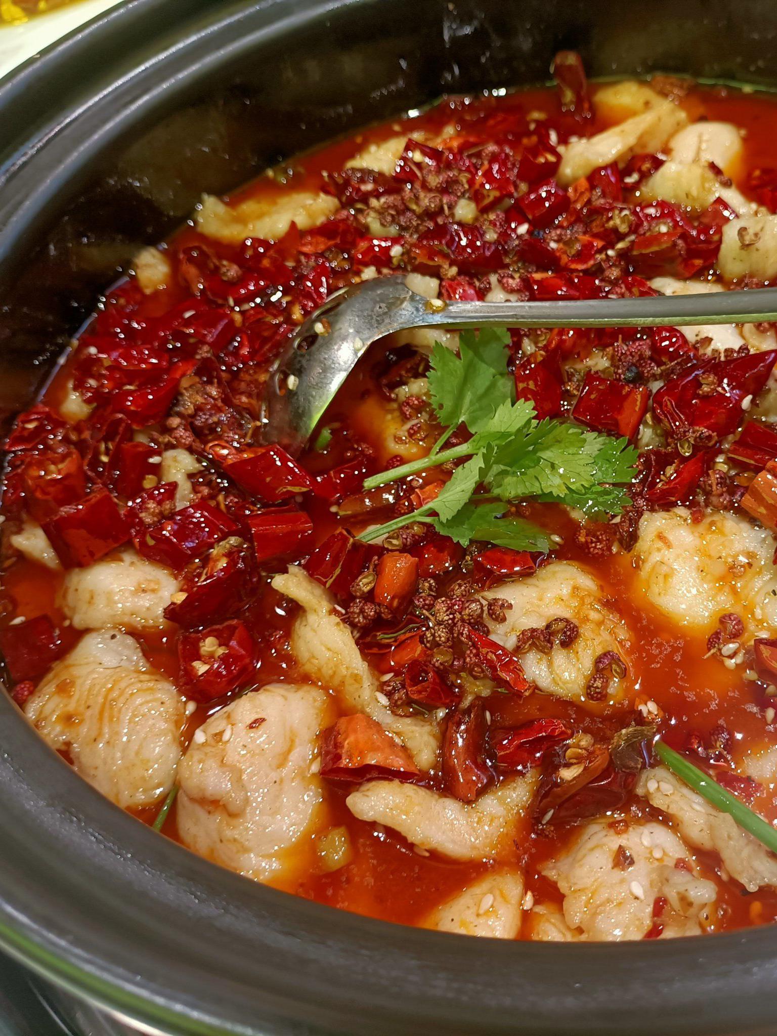 鲜汤豆花鱼,让味蕾沉醉其中!95