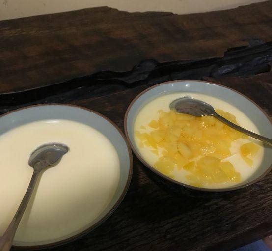 很好吃,纯手工酸奶,人均7元,物美价廉!