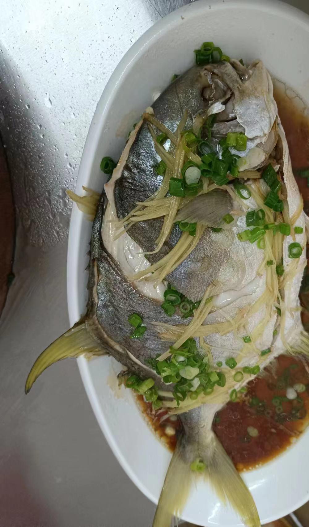 都涮好了,服务超级好,老板家的椰子好好喝,是在海南喝到的最好喝的