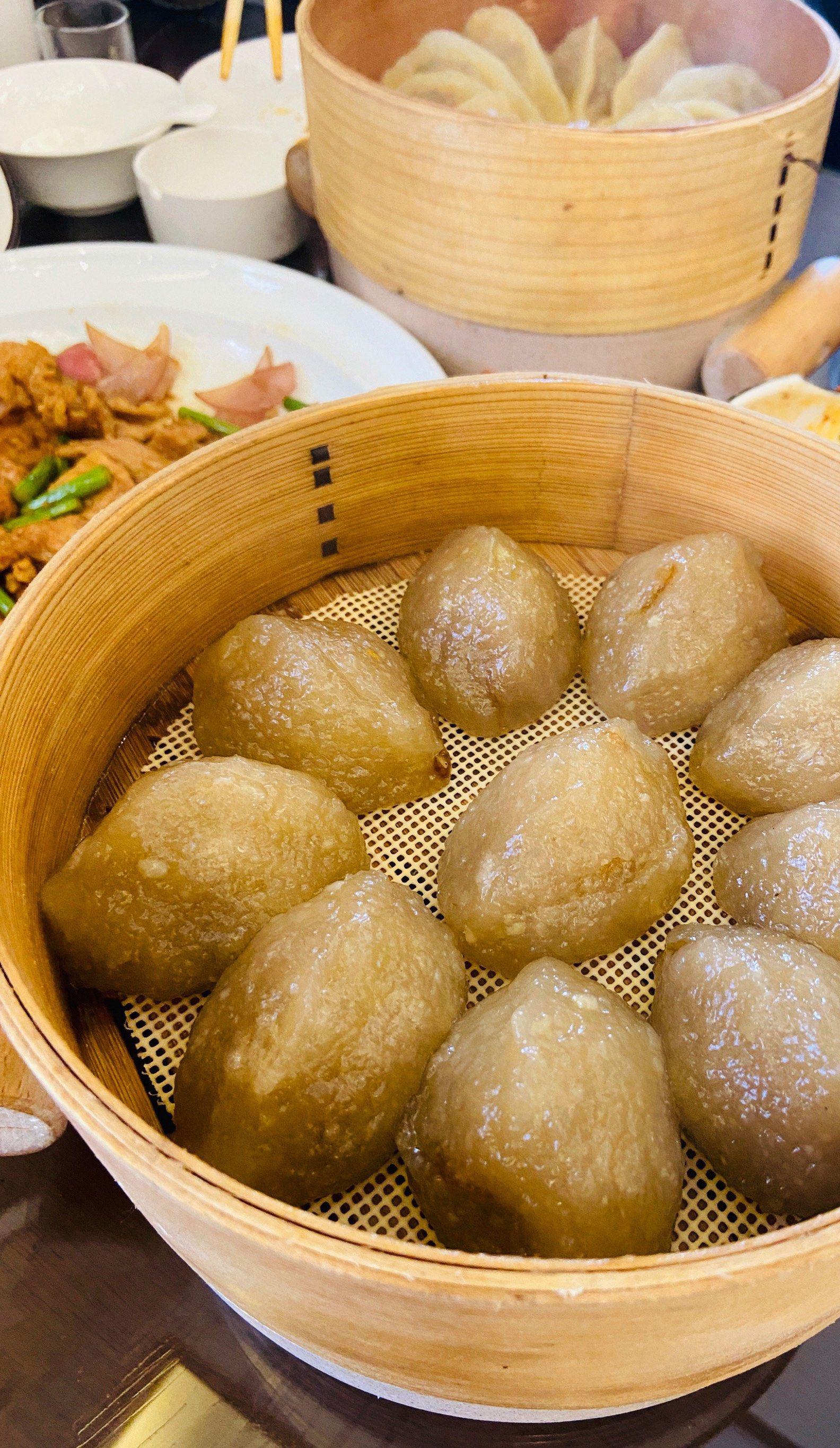 今天要向大家推荐的是岚县土豆宴,这里有许多美味的土豆菜品等待着你