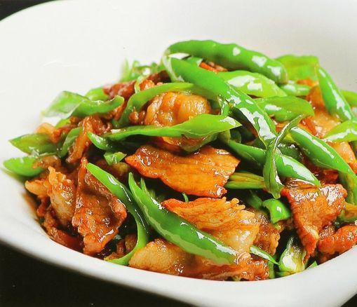 外婆的味道 菜品很多,徽菜为主,鱼也很新鲜.