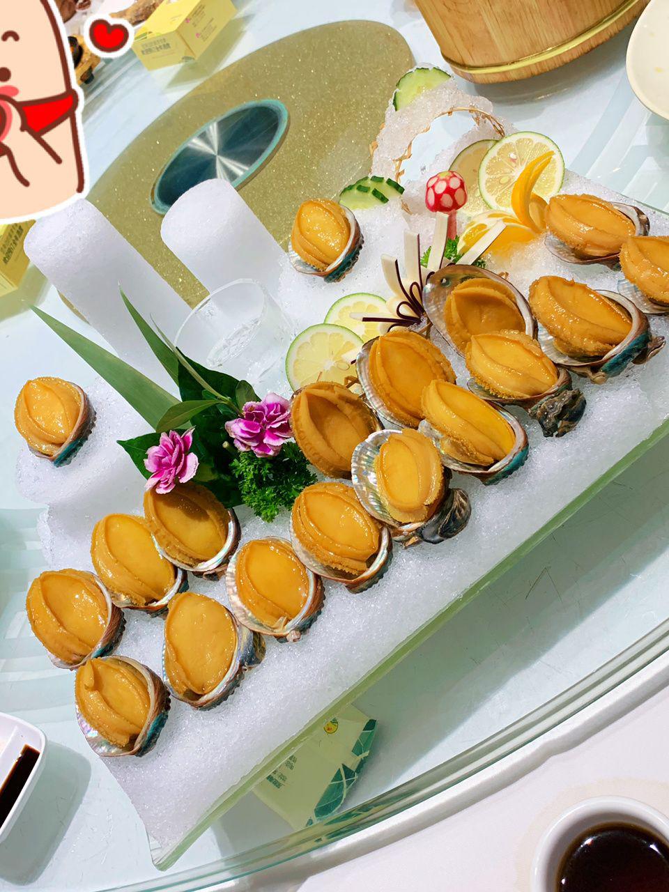 常胜海鲜城,位于袁山贝村环常南路七号,就餐时间为11:00