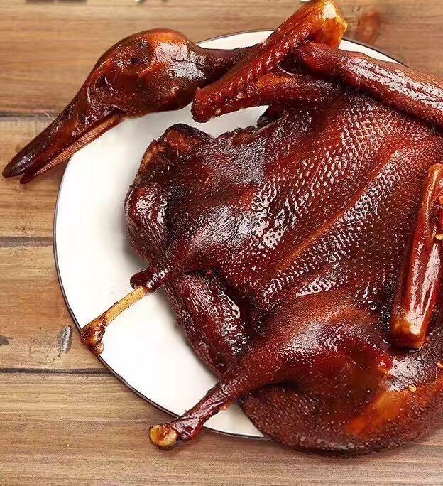 长沙必吃酱板鸭,香到舔手